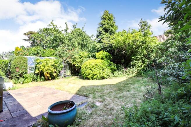 Ryelaw Road, Church Crookham, Fleet, Hampshire, GU52 photo 4