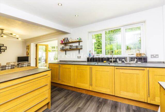 Kitchen image 2