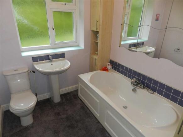HOUSE BATHROOM