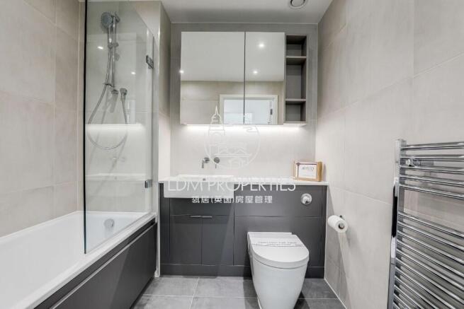 7th floor, Hartingtons Court, Woodberry Down, London, N4 photo 4
