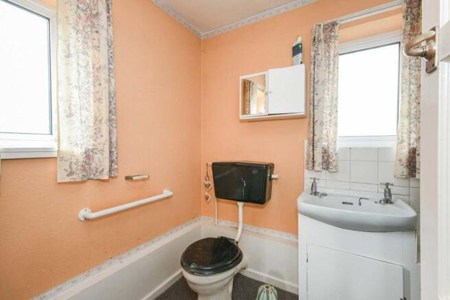 Shower Room 2