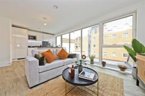 Apartment 9, 3 Gatsby House, Randall Place, Uxbridge UB8 1GY