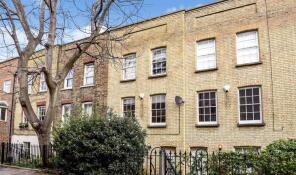 12, Aulton Place, London SE11 4AG