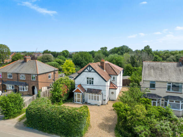 Wendover Road, Stoke Mandeville
