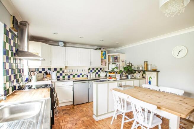 Kitchen/breakfast ro