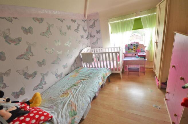 BEDROOM 2