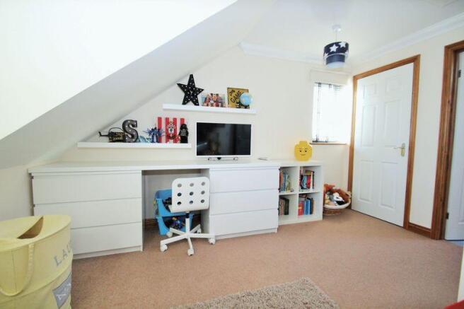 Photo 6