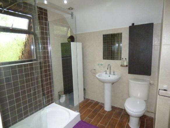 Ensuite Shower Room