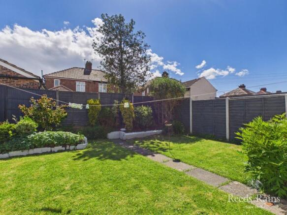 3 bed Semi-Detached for sale Image 12