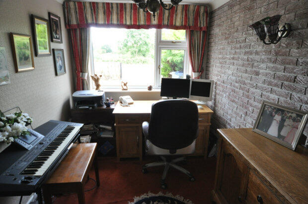 Photo 14