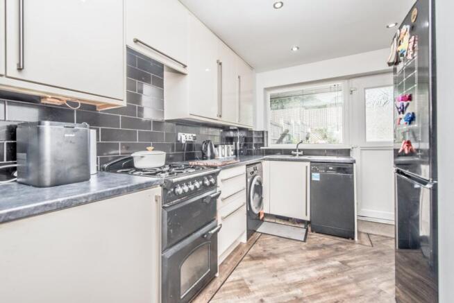 2 bed Terraced for sale Image 6