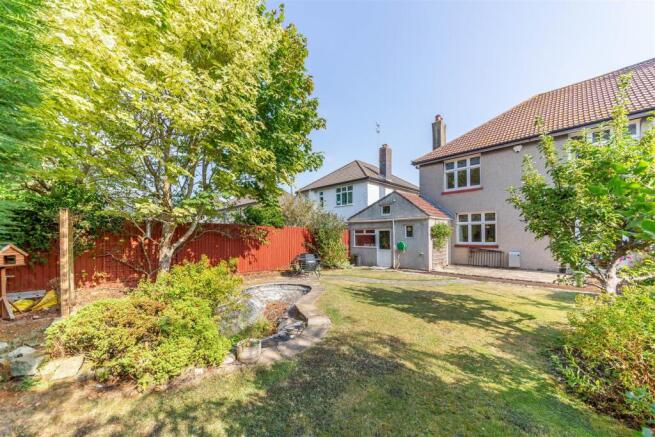 Holmes Grove (17).jpg