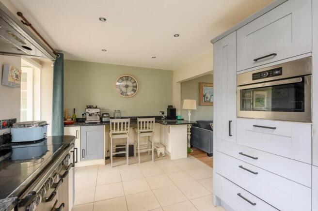 9 collingwood gardens-4.jpg