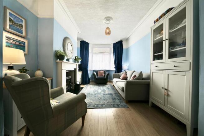 3 bed Terraced for sale Image 7