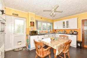 Sans Souci, Downs Road, Dover CT15 5DA