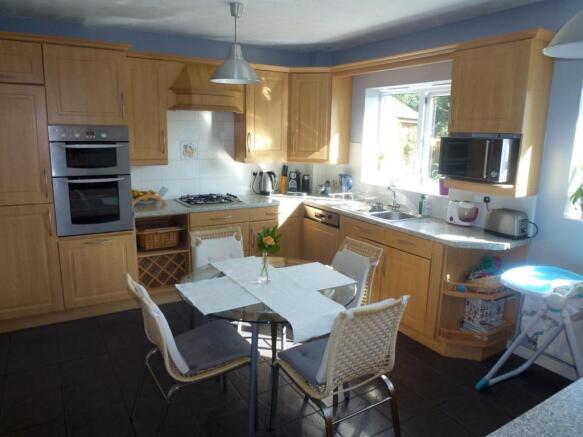 Kitchen / breakfast room
