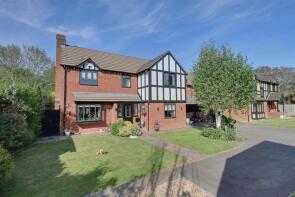 6, The Orchards, Gloucester GL3 3RL