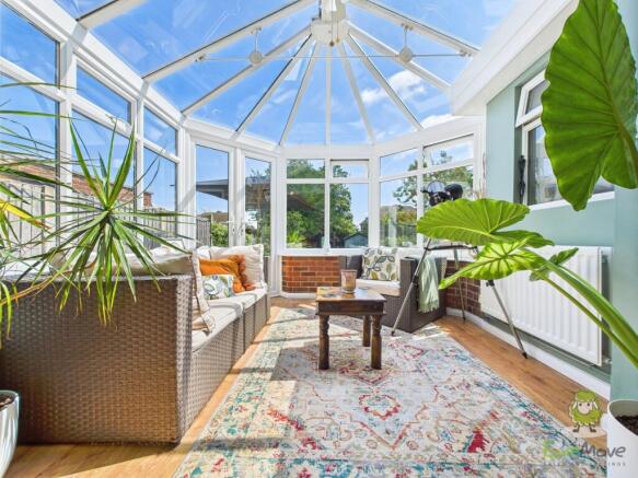 CAM01543G0-PR0140-STILL020