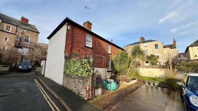 clement st bryn eisteddfod villa pic 2.jpg