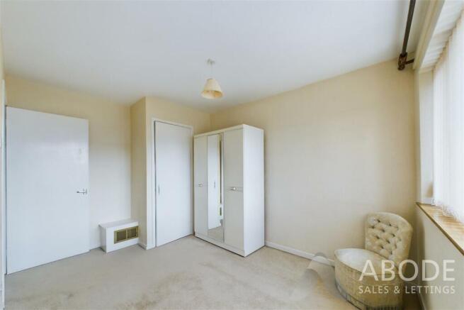 CAM02696G0-PR0414-STILL016.jpg