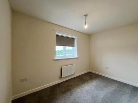 bedroom i.jpeg