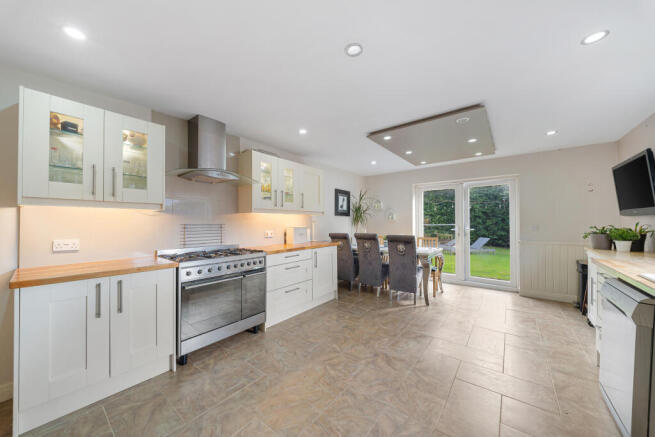 MOUNTFIELD, GREENALL AVENUE-34.jpg