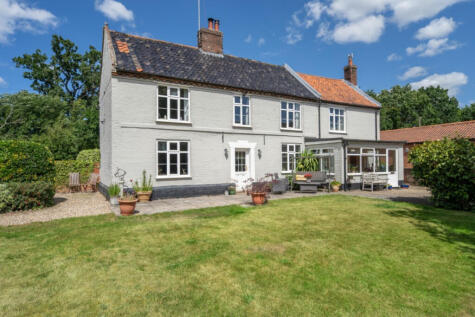 Manor Road, North Walsham, NR28 9