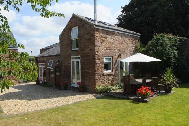 coach house