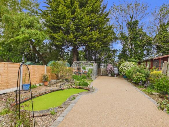 2 bed Semi-Detached for sale Image 12