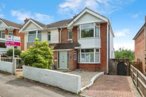 71, Castle Road, Southampton SO18 1QP