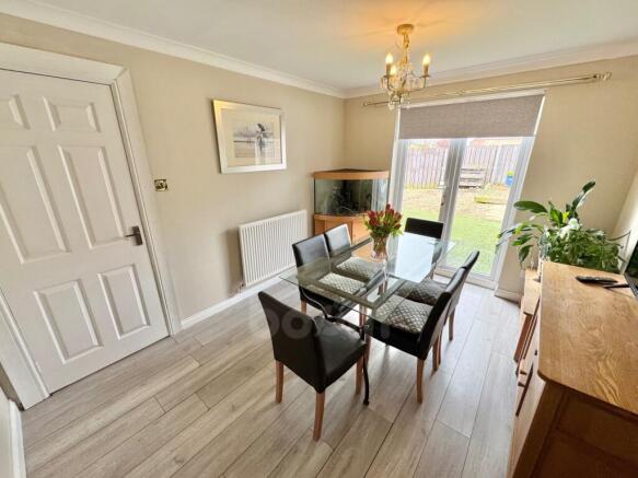 Rousay Wynd, Kilwinning dining room picture