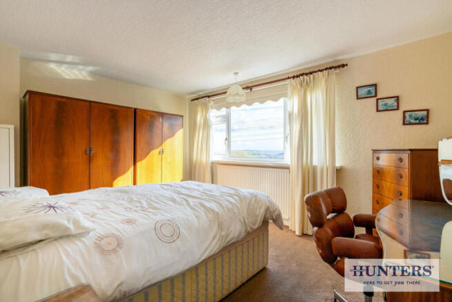 3 bed Semi-Detached for sale Image 8