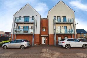 25, Falcon Avenue, South Ockendon RM15 5FQ