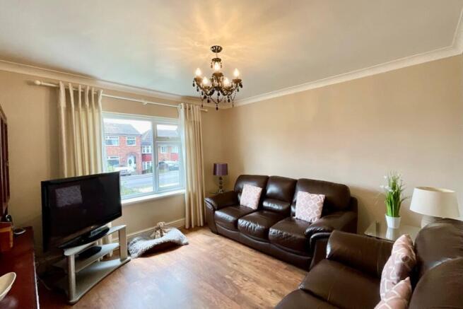Lounge/ Bedroom 3 