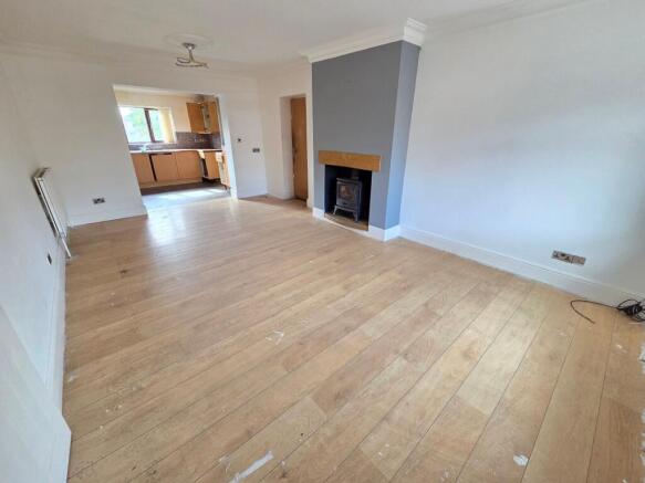Dovedale, Worsbrough, S70 photo 4