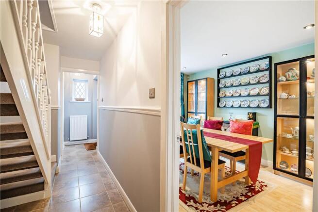 8507228-interior12.jpg