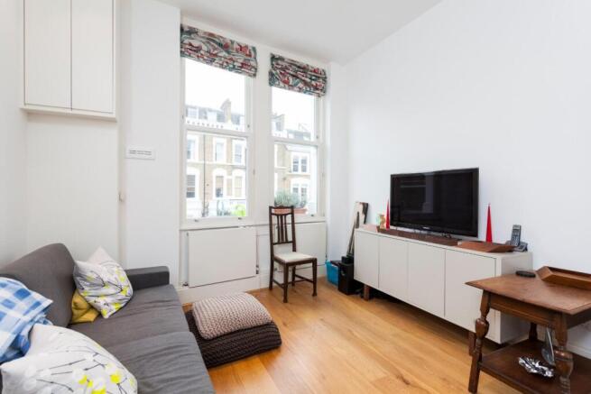Lettings Hammersmith Sinclair Road- Reception (2).