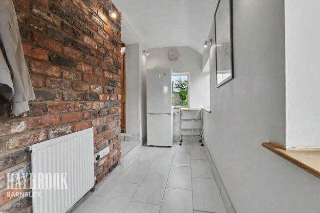 4 bed Detached Bungalow for sale Image 5
