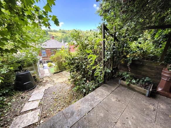 2 bed Semi-Detached for sale Image 9