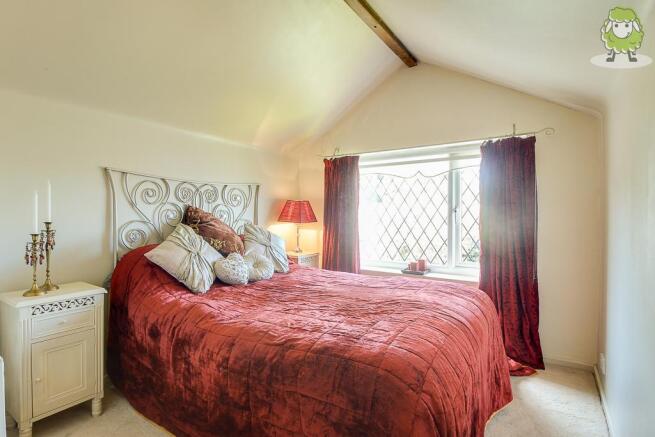 Bedroom 1 (Double)