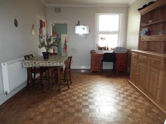 Dining Room into kit