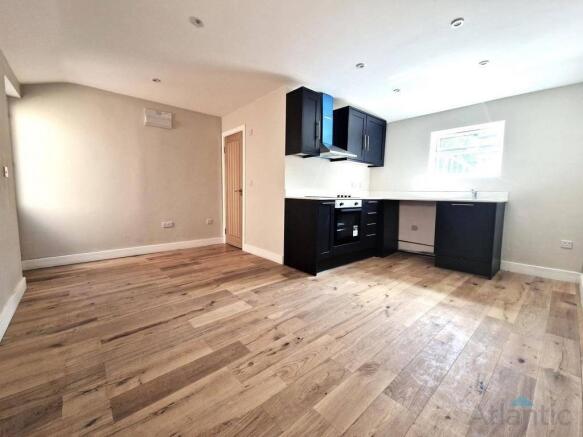 1 Bedroom Flat