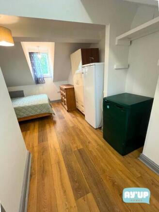 1 bed House Share to rent Image 4
