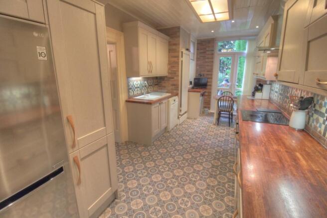 Kitchen 3