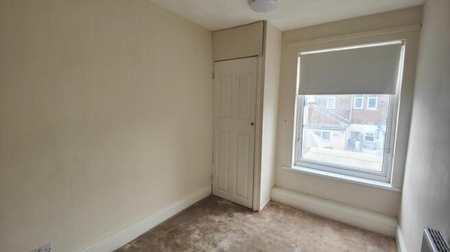 2 bed Terraced to rent Image 10