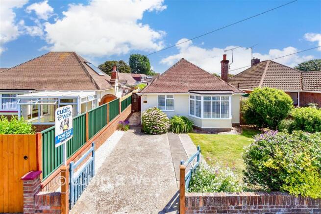 Milton Avenue, Rustington, West Sussex photo 2