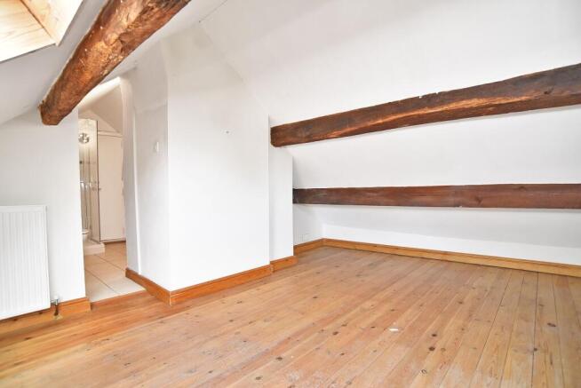 2 bed Flat for sale Image 11