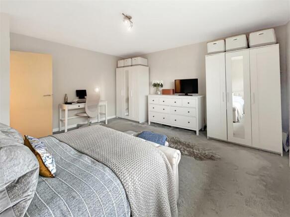 ccbedroom3.jpg