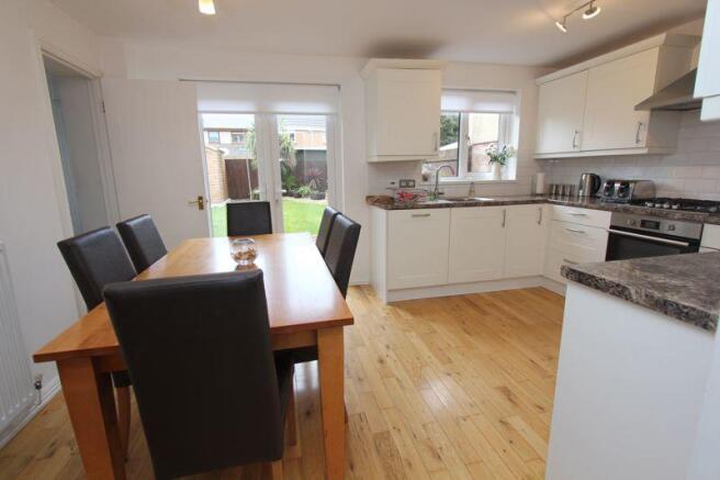 Kitchen/Dining Room
