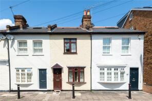 81, Lion Road, Twickenham TW1 4HT